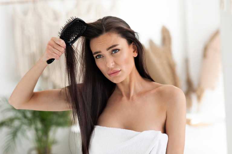 Лечение сезонного и стрессового выпадения волос