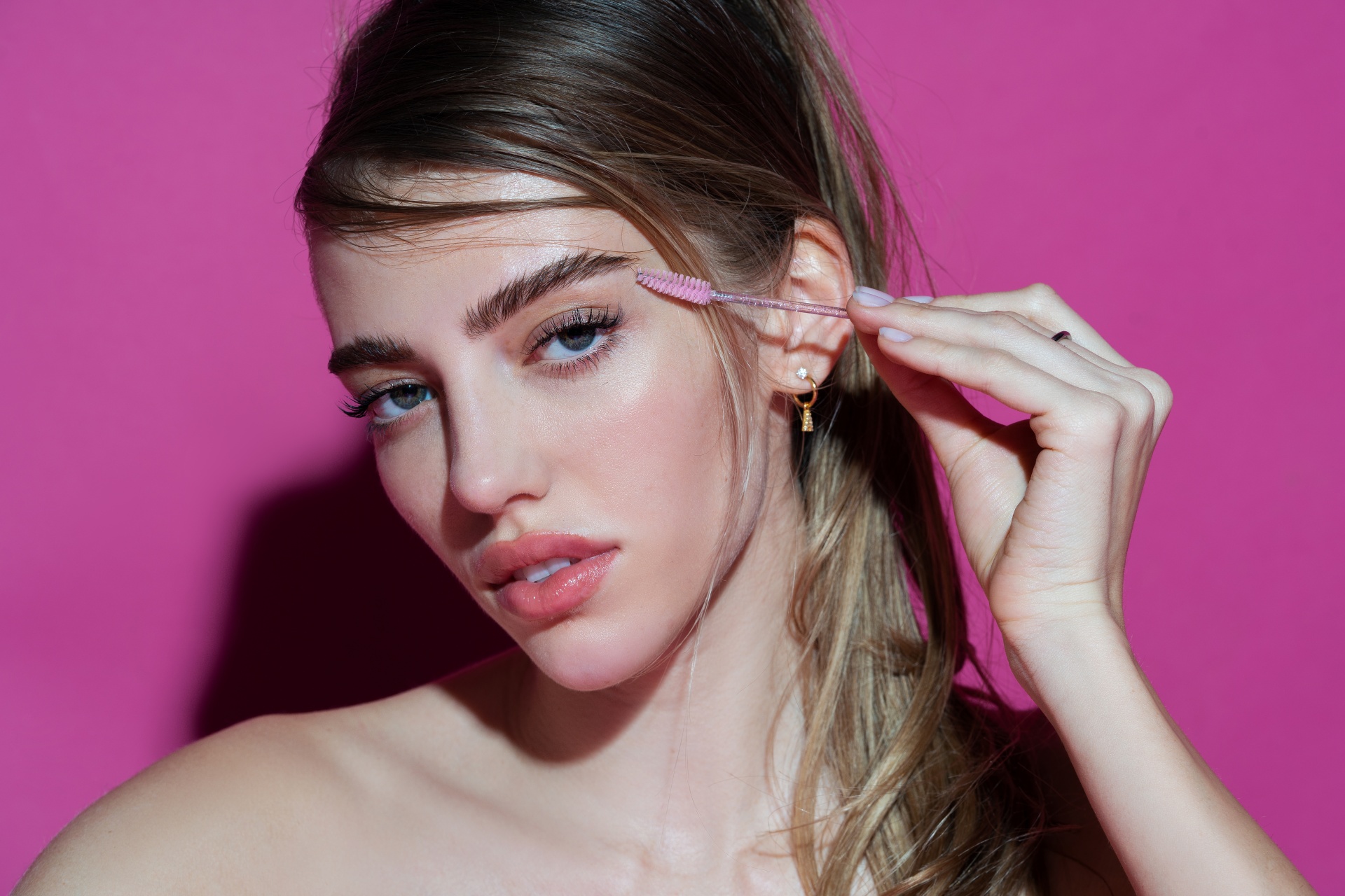 Как правильно подобрать форму бровей для разных типов лица