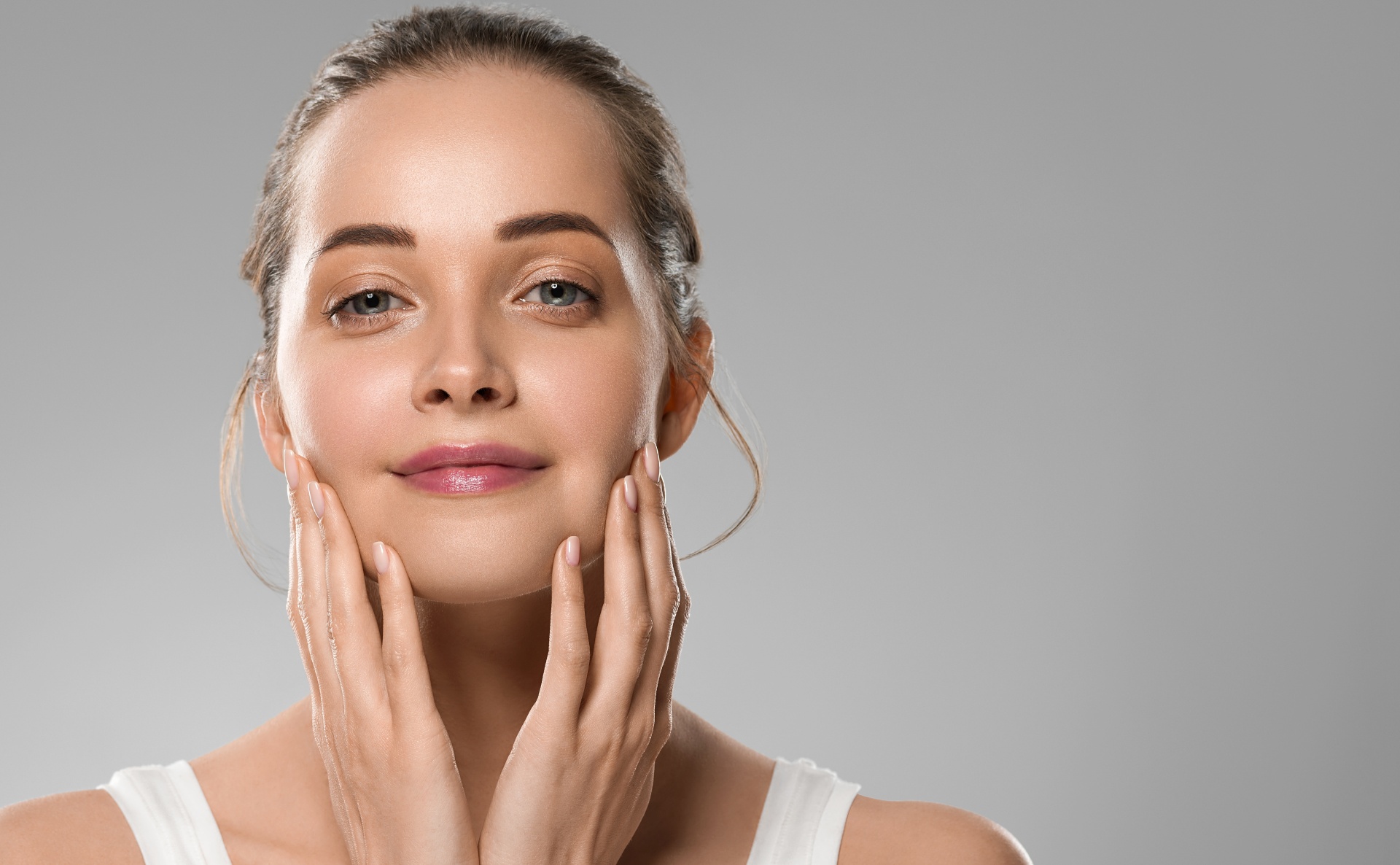 Расширенные поры на лице