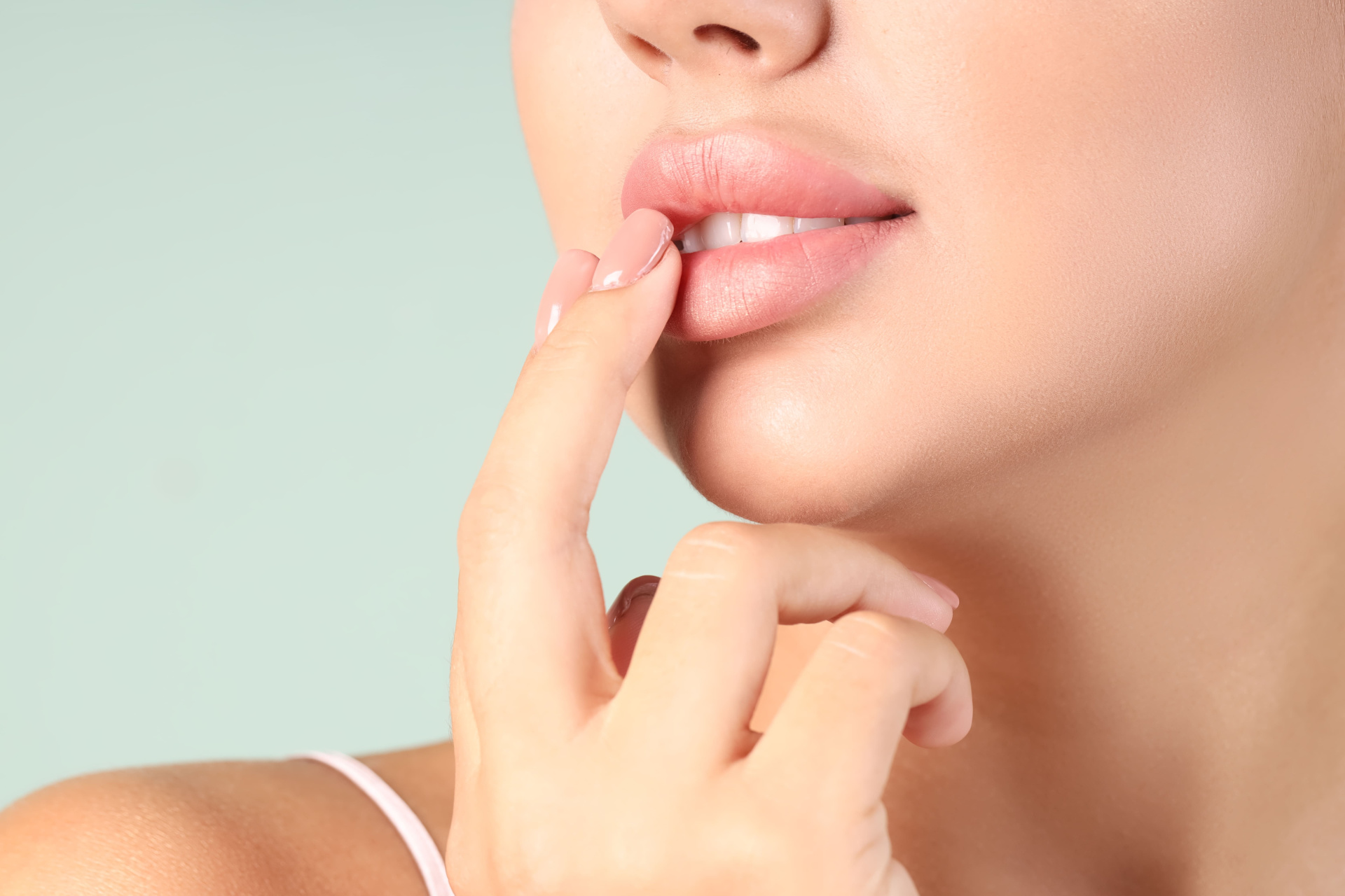 Нежелательные явления после контурной пластики губ