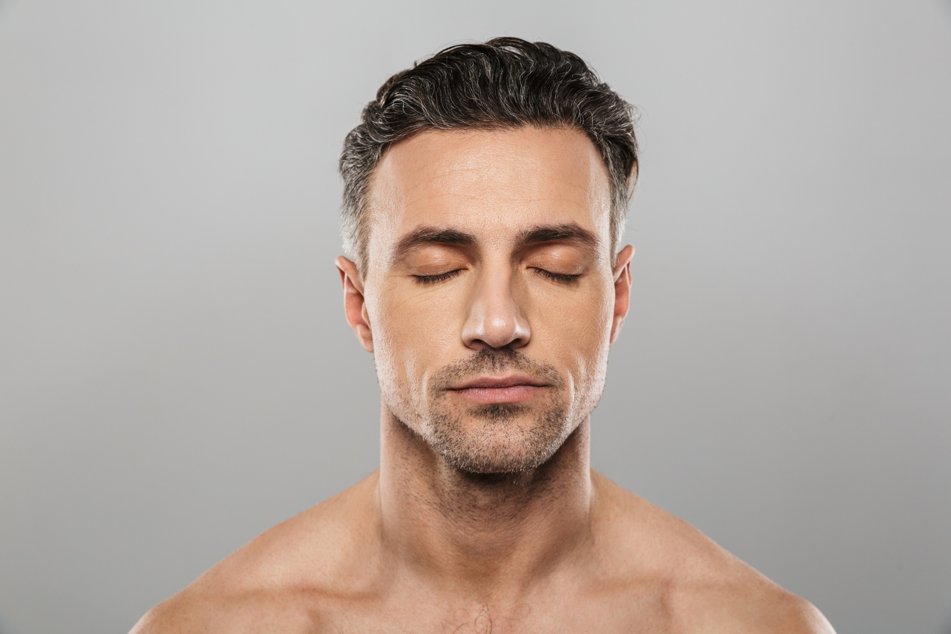 Как убрать морщины на лбу у мужчин